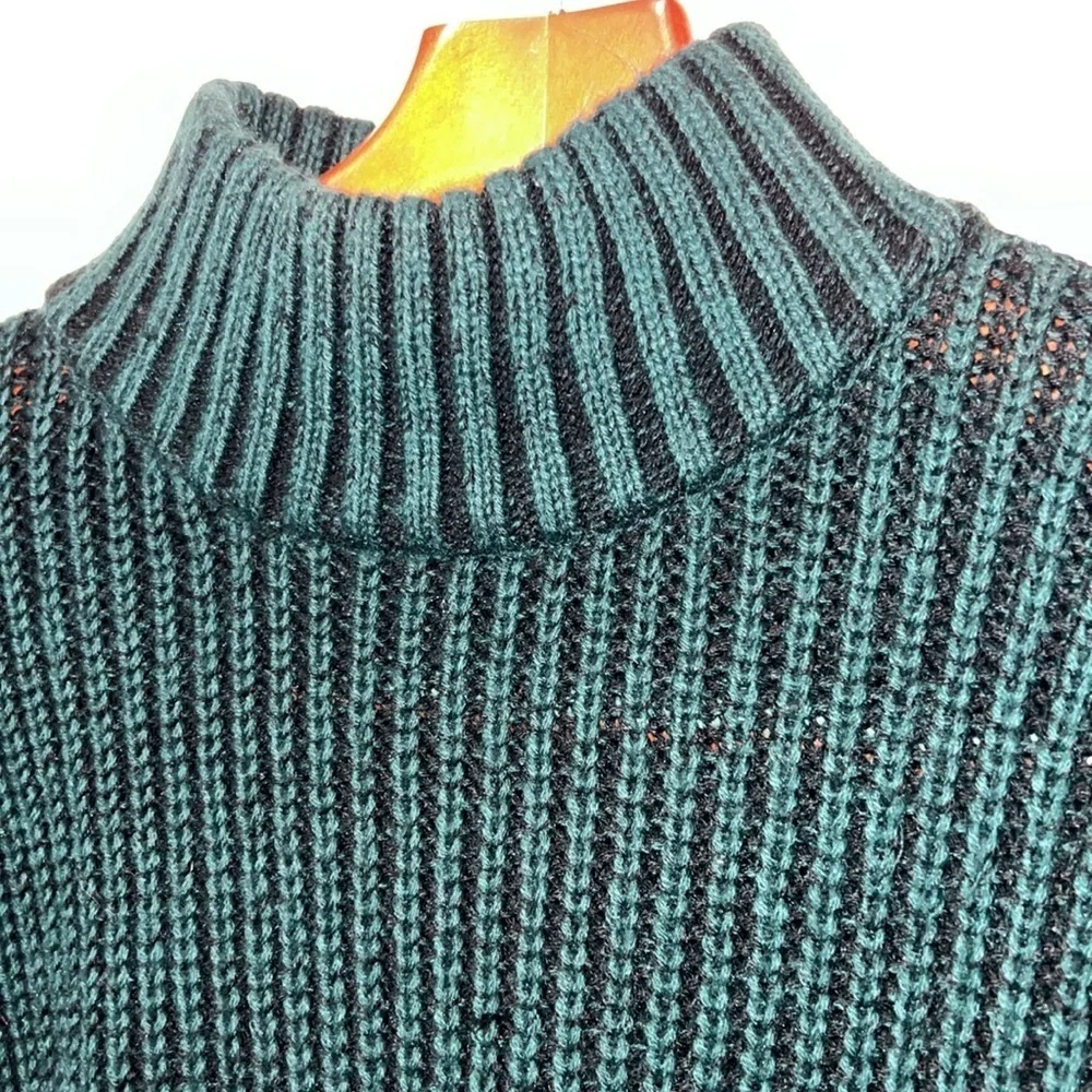 N/A beautiful green